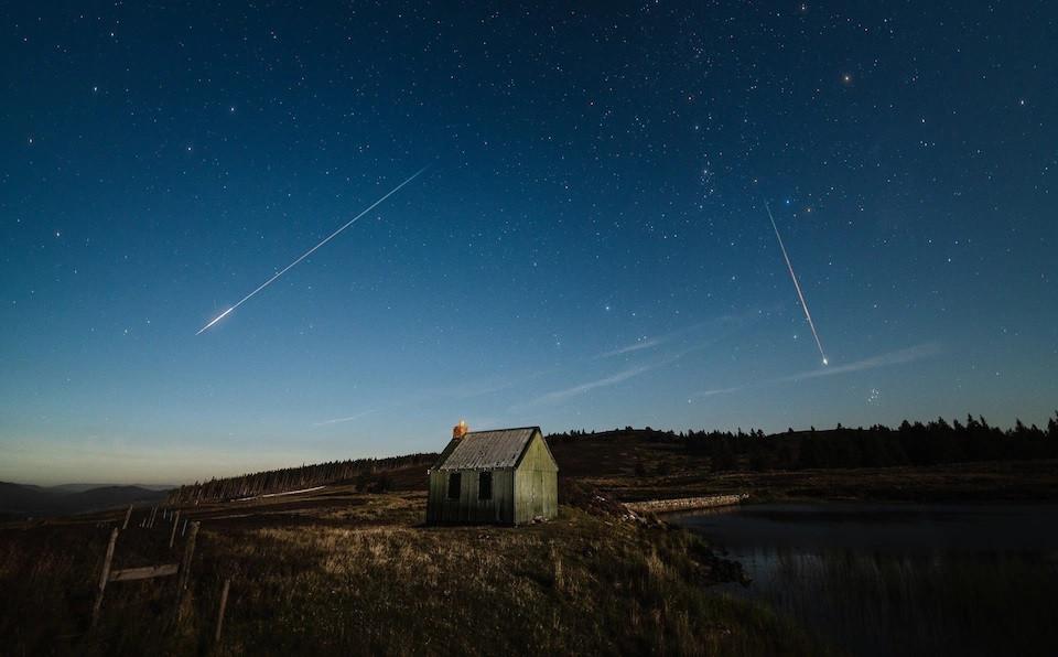 Theo các chuyên gia, tên gọi mưa sao băng "Quadrantids" xuất phát từ chòm sao Quadrans Muralis. Mặc dù ngày nay không còn được sử dụng trong bản đồ sao hiện đại nhưng nó vẫn được giữ lại để vinh danh lịch sử của hiện tượng thiên văn này. Ảnh: Steven Robinson.