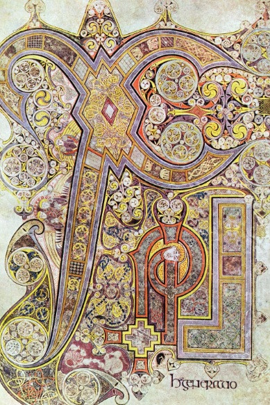 Phúc Âm Kells là cuốn sách viết tay với những hình ảnh minh họa phong phú và đầy màu sắc. Ngôn ngữ được dùng trong sách là tiếng Latinh. Cuốn sách bao gồm 4 bản Tân ước với 680 trang giấy da bê. Ảnh: Photos.com/Thinkstock.