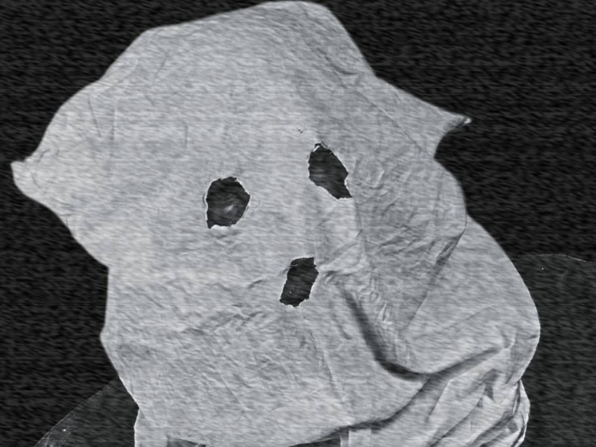 Dù cảnh sát nỗ lực điều tra từ những manh mối tìm thấy tại hiện trường nhưng vẫn chưa thể xác định được dung mạo, danh tính của "sát nhân bóng ma" cũng như chưa bắt được kẻ thủ ác về quy án.