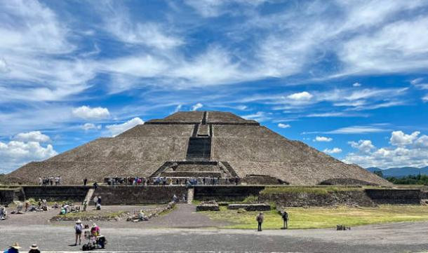Trước khi suy tàn vào thế kỷ 6, Teotihuacan trong gần một thiên niên kỷ đã phát triển mạnh mẽ. Vào thời kỳ hoàng kim, nơi đây có khoảng 125.000 cư dân sinh sống. Theo đó, thành phố cổ đại này được xem là trung tâm đô thị có ảnh hưởng nhất ở Trung Bộ châu Mỹ cổ đại. Ảnh: Malkowo/ CC BY-SA 4.0.