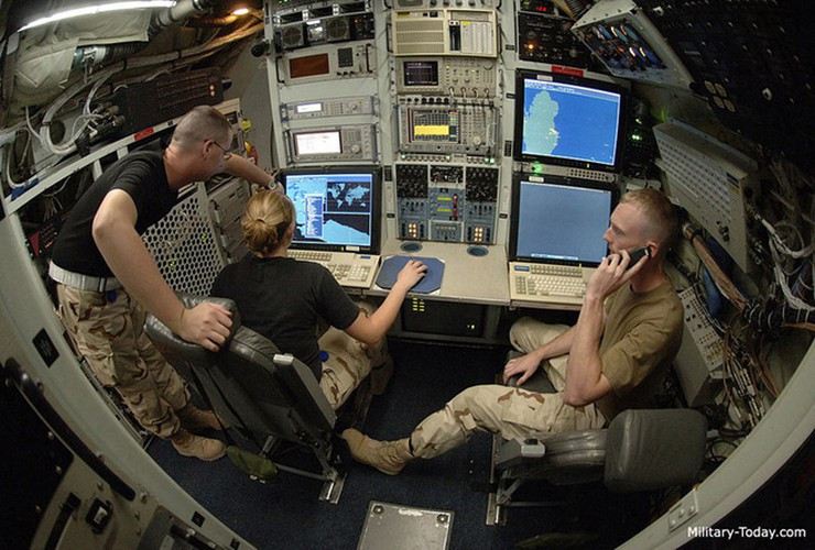 Dòng máy bay này có khả năng thu thập thông tin tình báo điện tử và tín hiệu ở khắp nơi trên thế giới.