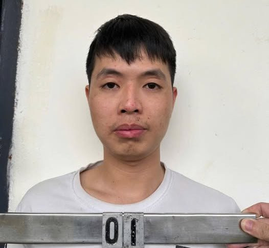 Khởi tố đối tượng giả danh cảnh sát để lừa đảo ở Hà Tĩnh Khoi to doi tuong gia danh canh sat de lua dao o Ha Tinh