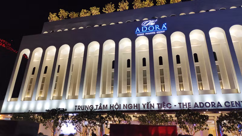 Vu nghi van ngo doc tai nha hang tiec cuoi can thanh tra de ket luan ngo doc tap the