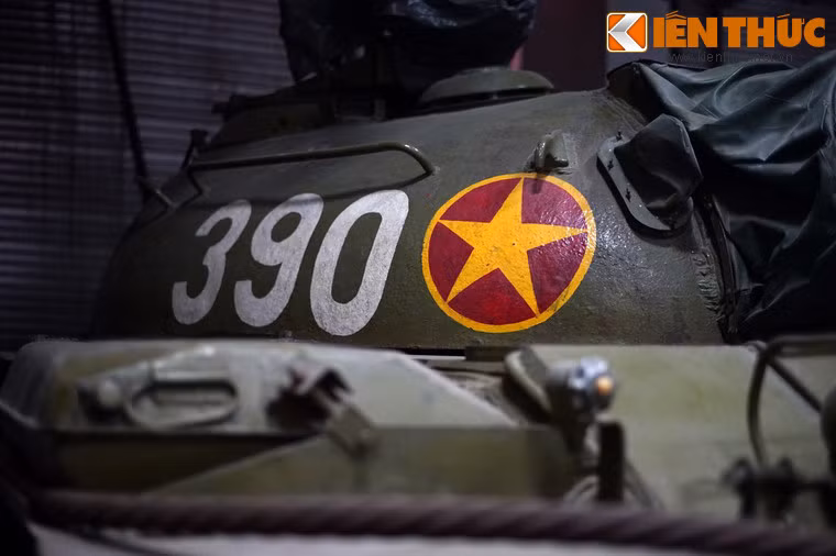 Với ý nghĩa lịch sử đặc biệt của mình, xe tăng 390 đã được công nhận là bảo vật quốc gia của Việt Nam.