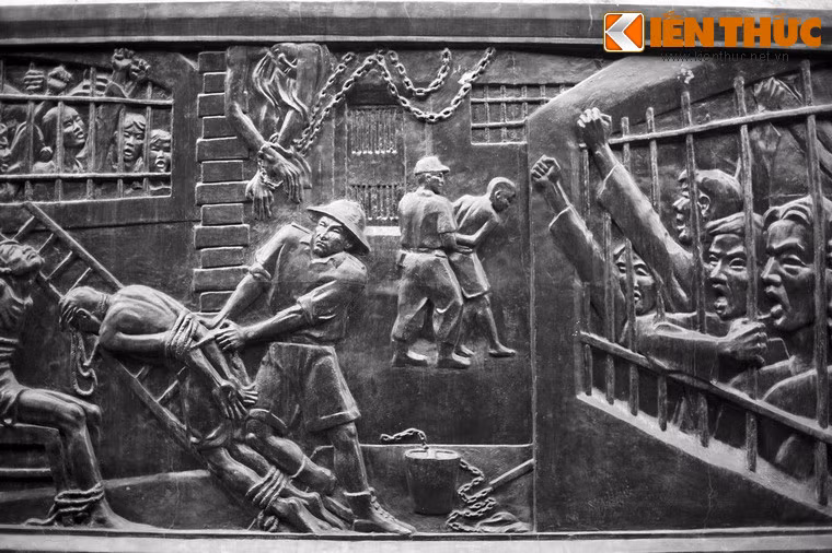 Các cuộc đấu tranh đòi cải thiện điều kiện sống và phản đối chính sách cai trị của thực dân Pháp đã diễn ra dưới nhiều hình thức, khiến bọn cai ngục phải đối phó rất vất vả.