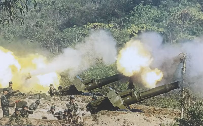 Lực lượng pháo binh thực hành bắn chiến đấu trong diễn tập hiệp đồng quân binh chủng.