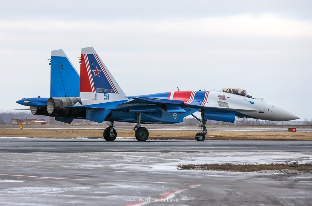 Loại tiêm kích Su-35S được trang bị hai động cơ AL-41F1S cực kỳ hiện đại, đây là loại động cơ phản lực chiến đấu tốt bậc nhất của Nga hiện tại, được sử dụng trên tiêm kích thế hệ năm Su-57. Nguồn ảnh: Livejournal.