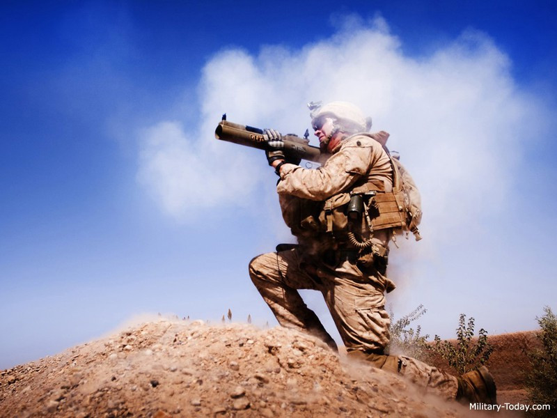 Tầm bắn hiệu quả của M72 khá hạn chế chỉ từ 170-220 m.