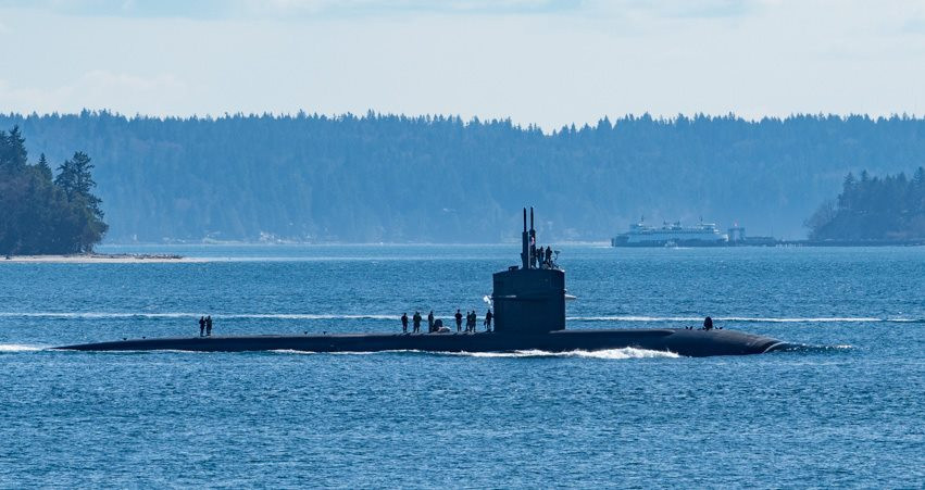 Hải quân Mỹ từng đóng tổng cộng 62 tàu ngầm hạt nhân lớp Los Angeles, trong số đó có 30 chiếc đã được cho về hưu, 32 chiếc vẫn tiếp tục hoạt động. Kể từ khi ra đời vào năm 1972 tới nay, chưa từng có một tàu ngầm hạt nhân lớp Los Angeles nào từng bị đánh đắm. Nguồn ảnh: BI.