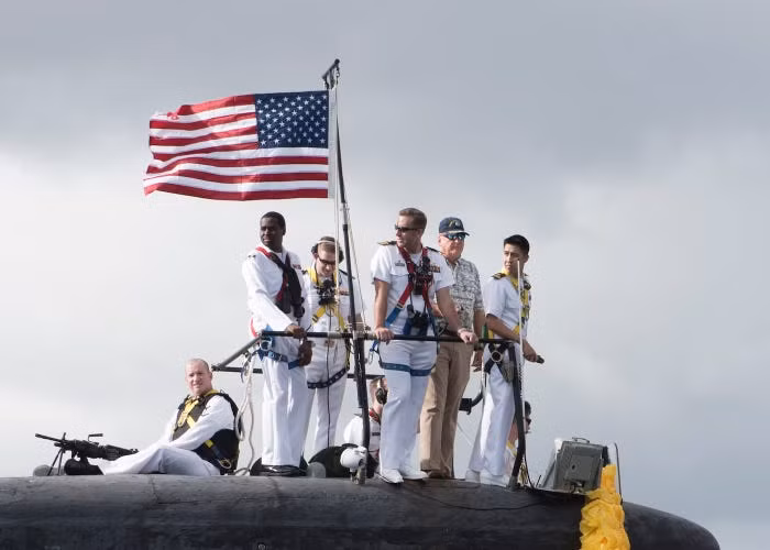 Dù mới 35 tuổi, tuy nhiên tàu ngầm hạt nhân USS Olympia đã trở thành tàu ngầm hạt nhân cũ nhất hiện đang phục vụ trong biên chế của Hải quân Mỹ. Nguồn ảnh: BI.