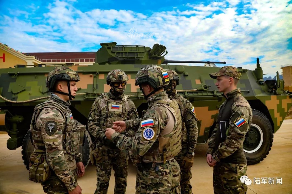 Quân đội Nga tại cuộc tập trận huấn luyện chung ASEAN. Nguồn ảnh: Sina.