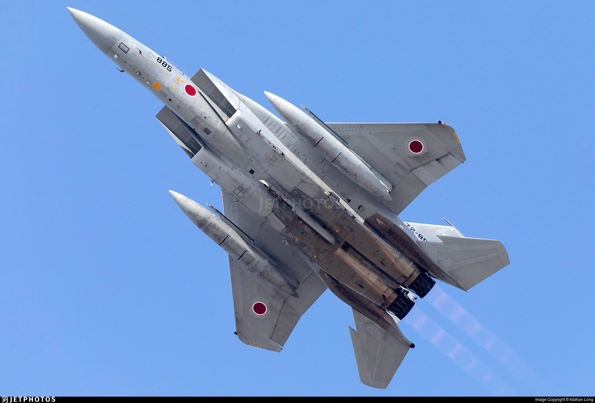 Theo thông báo, 102 chiếc F-15J có khả năng hiện đại hóa sẽ được nâng cấp để tiếp tục sử dụng, tính năng kỹ chiến thuật của chúng sau hiện đại hóa sẽ sánh nang phiên bản F-15SE Silent Eagle của Mỹ.