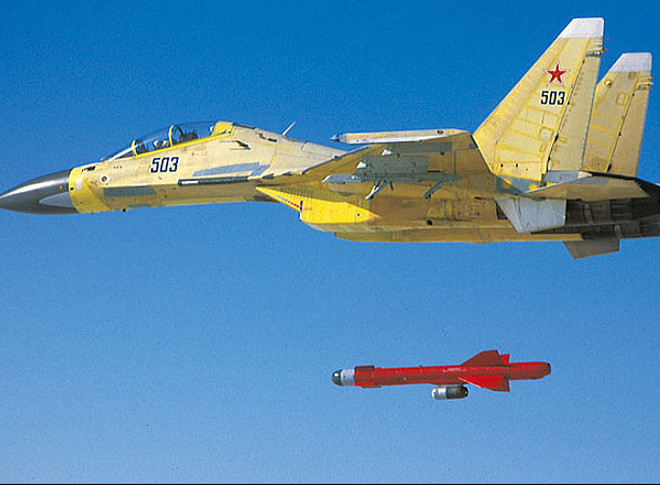 Loại tên lửa hành trình không đối hải được chúng ta sử dụng với số lượng nhiều bậc nhất đó là Kh-59. Loại tên lửa này cũng được Liên Xô sản xuât trong thập niên 80 của thế kỷ trước và cũng mang đầu đạn nặng 320 kg giống với Kh-29. Nguồn ảnh: Pinterest.