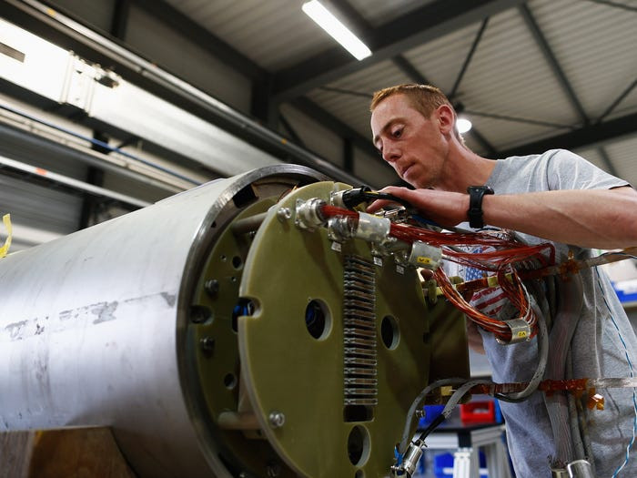 L3 Technologies - công ty chuyên thiết kế, cải tiến hệ thống truyền tin liên lạc, do thám và thu thập tin tình báo có doanh thu tới 7,7 tỷ USD. Nguồn ảnh: BI.