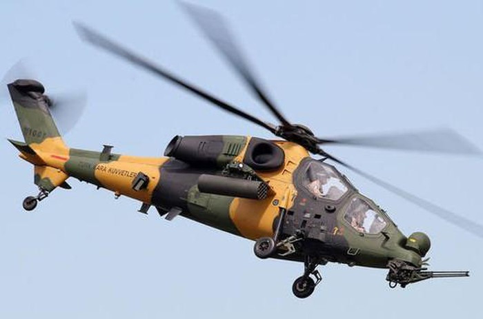 Về kích thước, trực thăng T-129 có chiều dài 12,2m; chiều cao 11,9m.