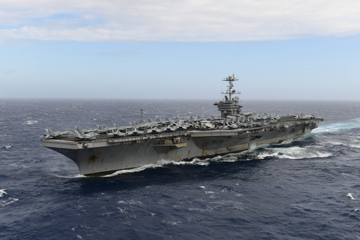 Thông thường, mọi tàu sân bay hạt nhân của Mỹ đều sẽ được sử dụng qua hai vòng đời với việc thay lõi phản ứng hạt nhân ở giữa quá trình phục vụ. Quá trình thay thế lõi phản ứng hạt nhân sẽ diễn ra sau từ 20 tới 30 năm kể từ khi tàu hạ thuỷ do lõi phản ứng hạt nhân sẽ phân rã hết.