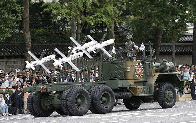 Từ đó đến nay, các cuộc chạm chán quân sự lẻ tẻ vẫn diễn ra giữa hai nước. Điều này khiến New Delhi tăng cường tên lửa chống tăng Spike để đề phòng xung đột. Spike là một trong những thế hệ tên lửa chống xe tăng thành công nhất của Israel.