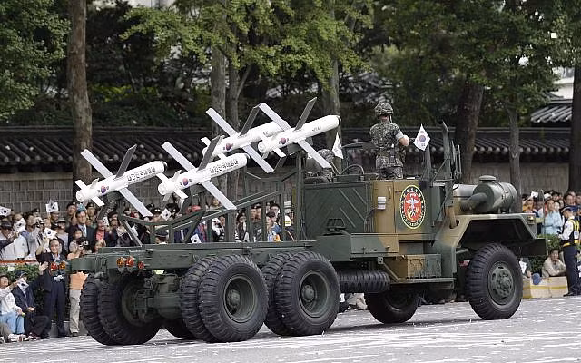 Từ đó đến nay, các cuộc chạm chán quân sự lẻ tẻ vẫn diễn ra giữa hai nước. Điều này khiến New Delhi tăng cường tên lửa chống tăng Spike để đề phòng xung đột. Spike là một trong những thế hệ tên lửa chống xe tăng thành công nhất của Israel.