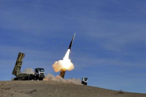 Theo nhiều nguồn tin, chính Khordad-15 là tổ hợp vũ khí bắn hạ thiết bị bay của Mỹ.