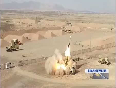 Theo những thông tin được Iran giới thiệu, Khordad-15 là hệ thống phòng không đủ sức dò tìm và bắn hạ cả mục tiêu tàng hình.