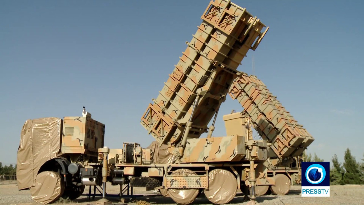 Đánh giá về tính năng của tổ hợp tên lửa Khordad-15, Thiếu tướng Không quân Iran Amir Khatami cho biết, dòng tên lửa phòng không nội địa thế hệ mới kết hợp với dòng tên lửa phòng không tầm xa Sayyad-3 cung cấp khả năng ngăn chặn nhiều loại mục tiêu, trong đó có các loại tên lửa đạn đạo, phương tiện bay người lái ở khoảng cách 150km.