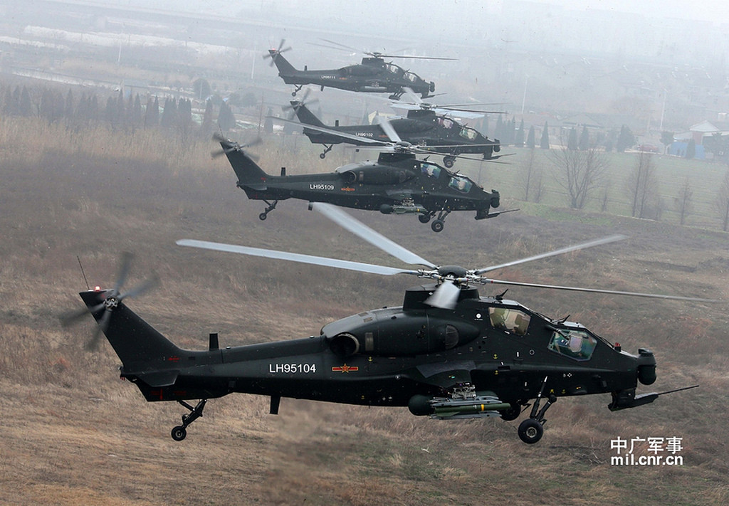 Mỗi chiếc trực thăng tấn công Z-10 này có giá khoảng 17 triệu USD và có khả năng mang vũ khí cũng như ngoại hình khá tương đồng với trực thăng tấn công Apache.