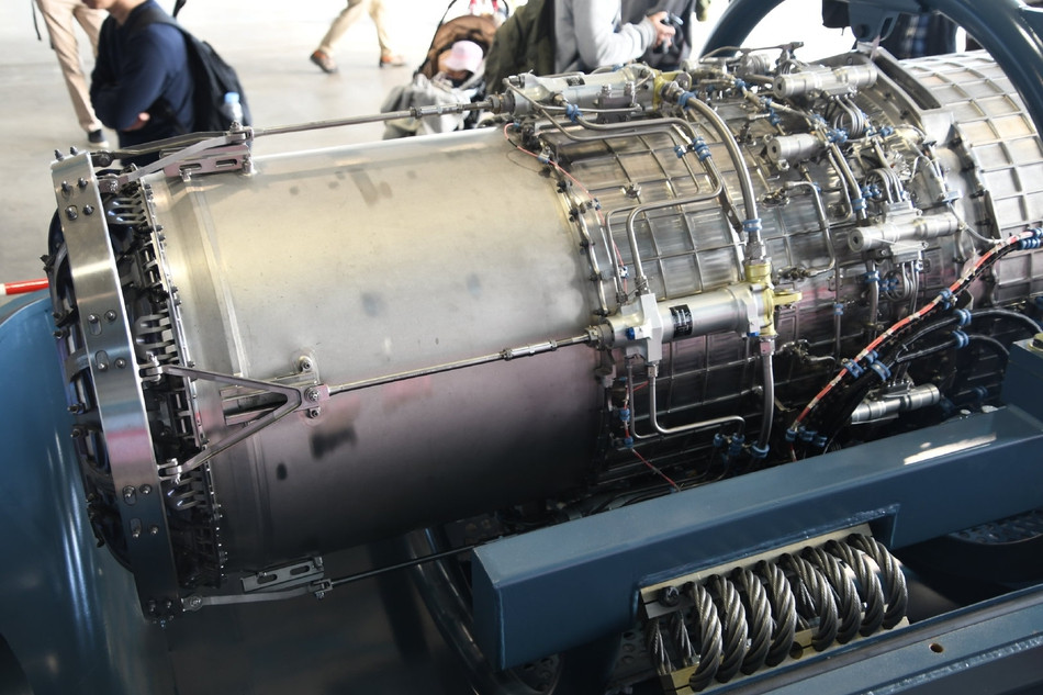 Khi bay ở tốc độ hành trình, tối đa X-2 Shinshin có khả năng đạt tốc độ Mach 1,82. Tầm bay của chiến đấu cơ này lên tới 2900 km khi bay không mang vũ khí và có bán kính chiến đấu tối đa 760 km. Nguồn ảnh: Sina.