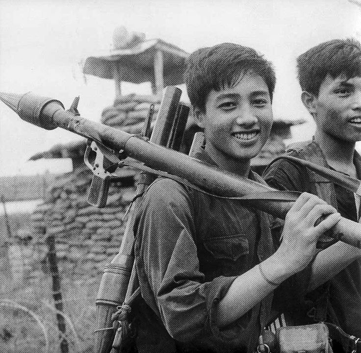 Về cơ bản, đây cũng là loại vũ khí hiệu quả, đơn giản, dễ sử dụng và được chúng ta trang bị gần như đại trà xuống tận cấp chiến đấu nhỏ nhất. Nguồn ảnh: TL.