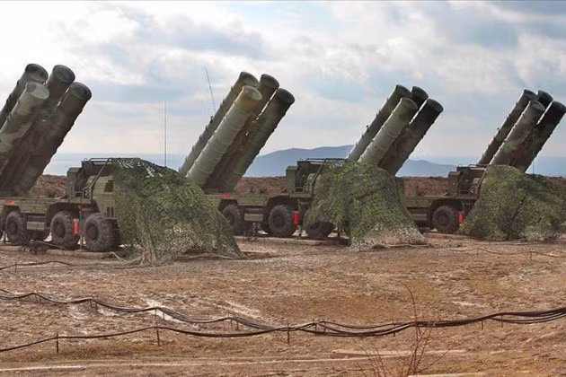 Hiện tại lý thuyết trên chưa nhận được bất kỳ xác nhận nào, tuy nhiên rõ ràng một giải pháp như vậy hoàn toàn có thể được thực hiện trên máy bay Nga ở cấp độ phần mềm nhằm bảo vệ chiếc chiến đấu cơ khi nó xung trận.