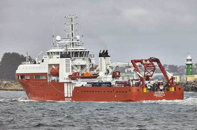 Các tàu cứu hộ tàu ngầm trước đây được Việt Nam đóng cho Australia mang tên Besant và Stoker - tên của hai chỉ huy tàu ngầm đầu tiên trong biên chế Hải quân Hoàng gia Australia. Nguồn ảnh: Pinterest.