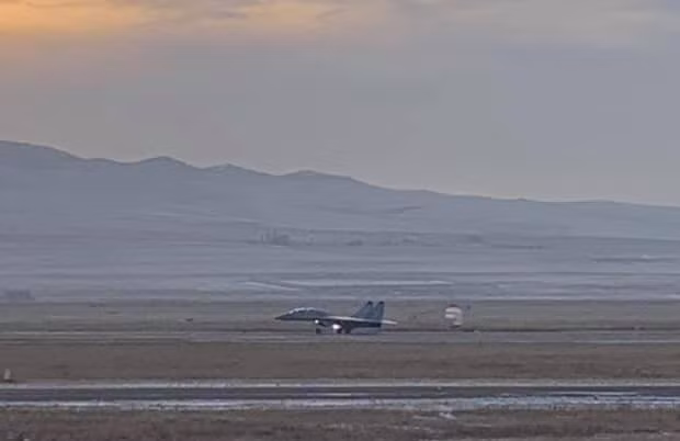 Sau khi tặng 6 chiếc MiG-29 cho Serbia, mới đây Nga lại tặng Mông Cổ hai chiếc chiến đấu cơ MiG-29 vào đúng dịp quốc khánh quốc gia này.