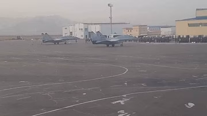 Như vậy Mông Cổ đang có 6 chiếc MiG-29UB và hai chiếc MiG-29A.