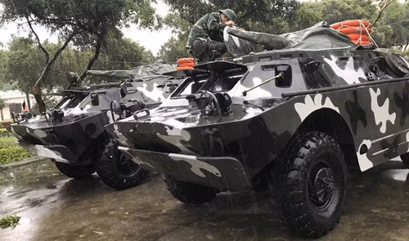 Đây là loại thiết giáp được Liên Xô sản xuất, ra đời từ năm 1962 và tới nay vẫn được Quân đội Việt Nam sử dụng trong biên chế với số lượng cả trăm chiếc. Nguồn ảnh: FTB.