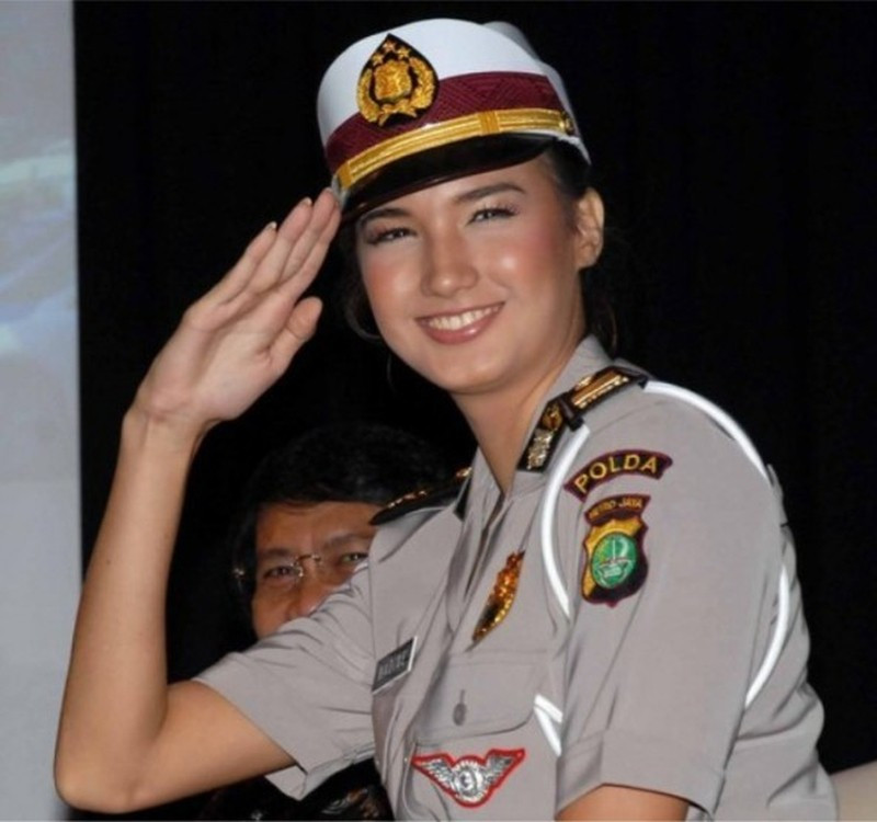 Nữ quân nhân Indonesia.