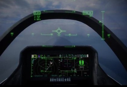 Nếu muốn nhìn rõ thông tin trong mũ, đèn LED phải đạt độ sáng lấn át mọi thứ bên ngoài", trung tá Tommy Locke, chỉ huy Phi đoàn tiêm kích số 125 hải quân Mỹ, cho biết hồi năm ngoái.