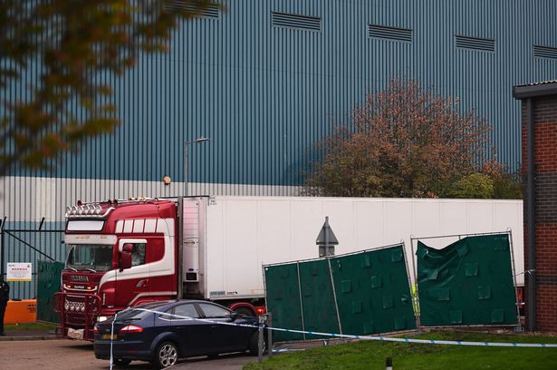 Canh sat Anh: 39 thi the trong container la nguoi Viet, chua xac dinh danh tinh cu the