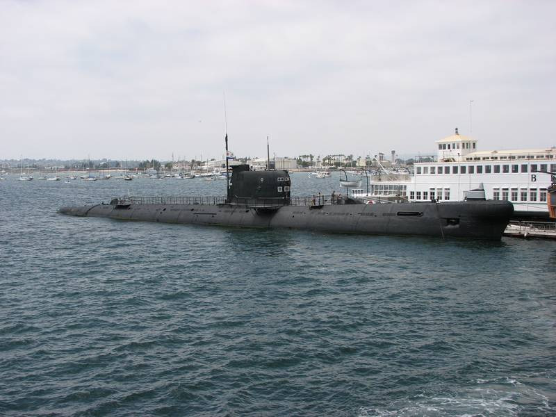 Trước năm 2015, tàu ngầm này được sử dụng cho mục đích thăm quan, du lịch và là viện bảo tàng tư nhân thu hút rất nhiều khác du lịch. Nguồn ảnh: Pinterest.