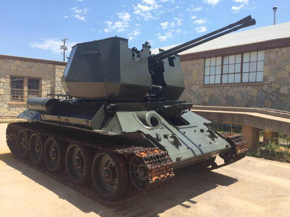 Nhiều tài liệu cho biết, khẩu pháo tự hành phòng không Type 63 ban đầu được Trung Quốc thiết kế và sản xuất với pháo 37mm 61-K - phiên bản pháo phòng không được Trung Quốc sao chép của Liên Xô. Nguồn ảnh: Tankencyclopedia.