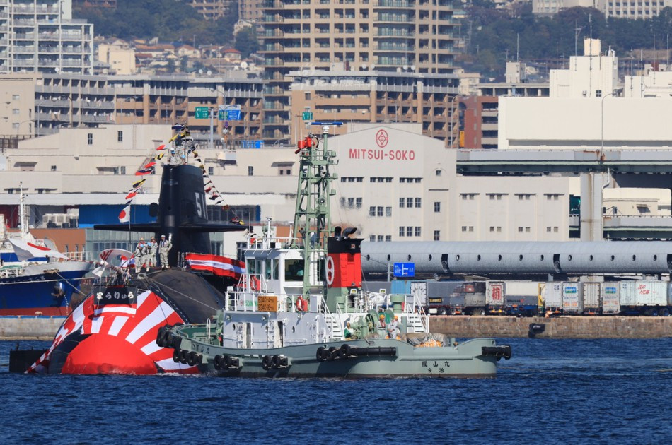 Chiếc Toryu được khởi đóng vào tháng 1-2017 và dự kiến sẽ đi vào hoạt động trong biên chế lực lượng phòng vệ biển (hải quân) Nhật Bản (JMSDF) từ tháng 3-2021.