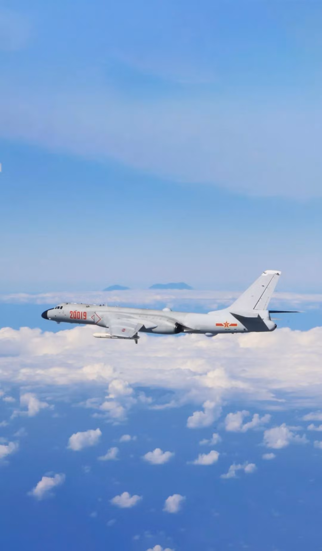  Máy bay Xian H-6 của Trung Quốc đang là xương sống của lực lượng ném bom chiến lược của nước này.