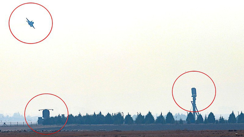 Hành động này của Thổ Nhĩ kỳ đã gây ngạc nhiên bởi ban đầu có thông tin cho rằng hệ thống S-400 sẽ chưa được kích hoạt cho tới tháng 4/2020, bên cạnh đó Ankara còn đang phải chịu nhiều sức ép từ Mỹ.