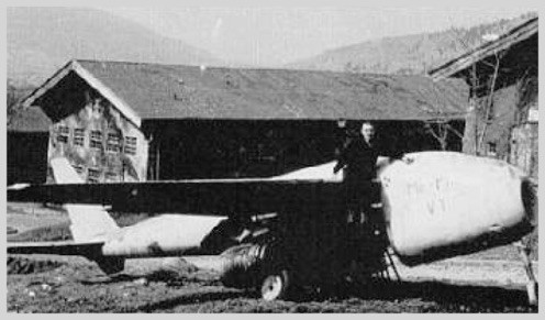 Một trong những điểm yếu của Messerschmitt P.1101 đó là việc thay đổi góc cánh của nó sẽ chỉ được thực hiện ở dưới mặt đất chứ không phải khi đang bay như các loại chiến đấu cơ sau này. Nguồn ảnh: Pinterest.