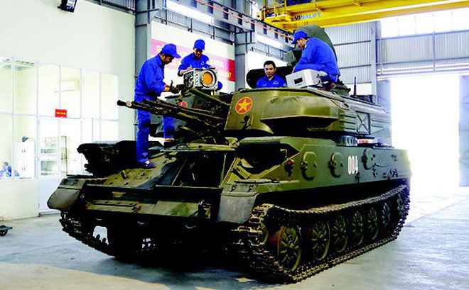 Đây là tổ hợp phòng không tự hành cỡ nòng 23mm nhưng có tới 4 nòng pháo, cung cấp hoả lực cực kỳ dày đặc, thích hợp khi đối đầu với các máy bay tầm thấp, tốc độ chậm của đối phương. Nguồn ảnh: TL.