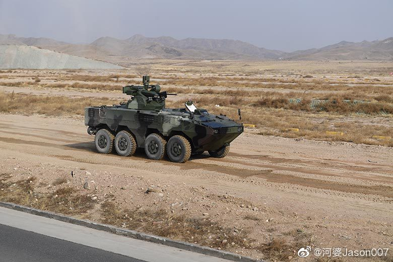 ZBL-09 được phát triển trong thập niên 1990, lần đầu tiên xuất hiện năm 2006 và chính thức được tiếp nhận vào biên chế quân đội Trung Quốc từ năm 2009.