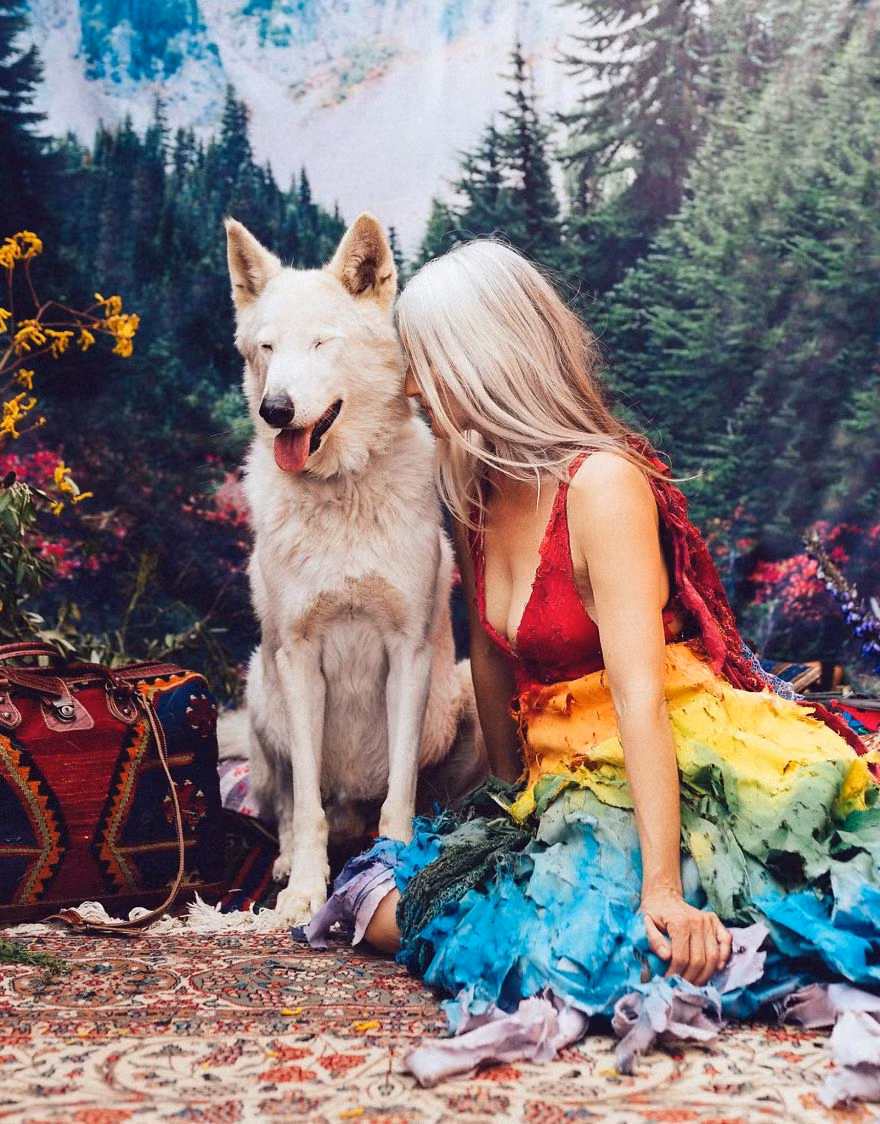 Trên thế giới, có không ít động vật hoang dã bị bắt và đem bán ở những chợ đen. Khi vào khu chợ, chúng mất đi tự do, một số còn mất đi mạng sống của mình. (Nguồn Bored Panda)