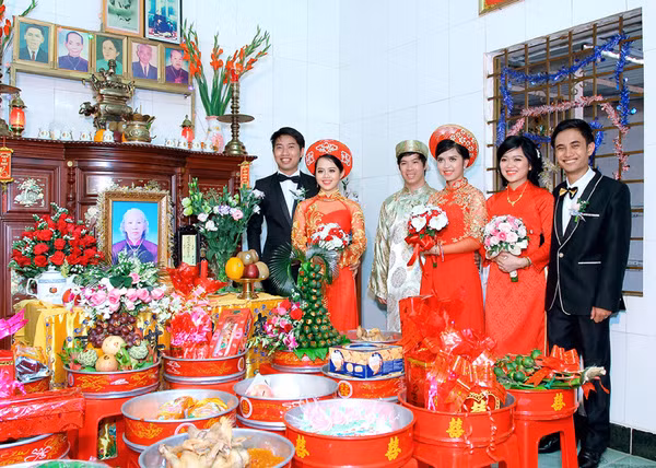 Do tình cảm thân thiết của 3 chị em Dương – Trâm – Tiên nên đám cưới không hề xảy ra mâu thuẫn nào trong khâu sắp xếp cũng như chuẩn bị. Đám cưới được tổ chức khá ấm cúng, trẻ trung đúng như mong muốn của các cặp vợ chồng trẻ.