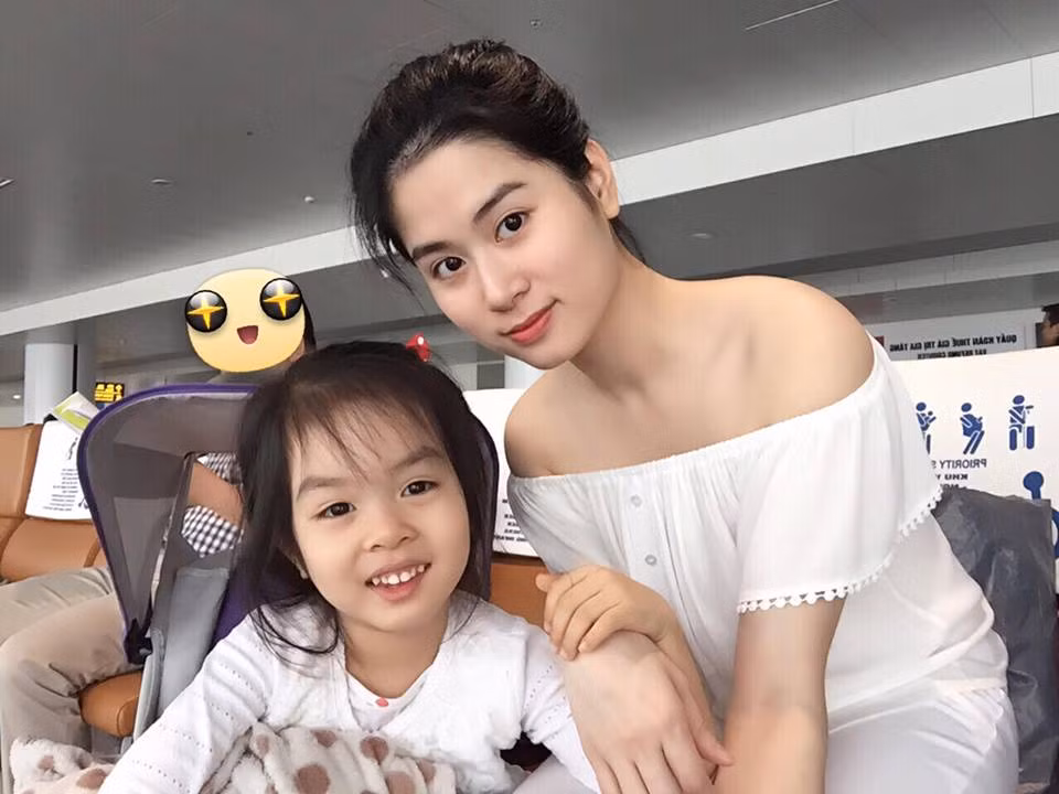 Con gái là động lực giúp Phương Linh có sức mạnh vượt qua mọi khó khăn để thành công như hiện tại. Ảnh: FBNV.