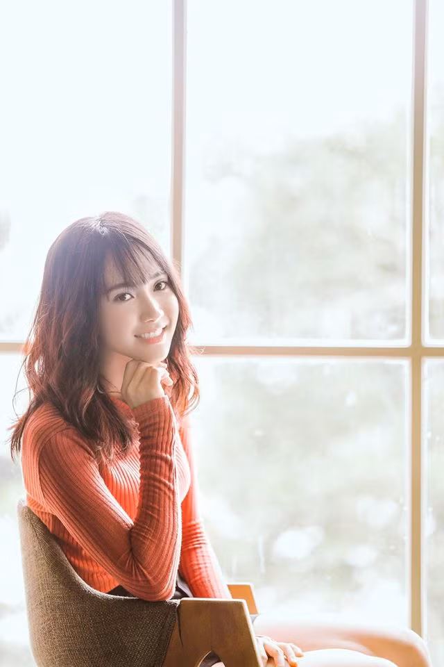 Ban đầu Bảo Trang cảm thấy hơi buồn trước những ý kiến này nhưng sau đó vì đề cao đam mê, con đường mà mình đã chọn, "thiên thần xe buýt" đã không còn bận tâm đến điều này và chỉ muốn thể hiện được nhiều hơn khả năng của bản thân với công chúng. Ảnh trong bài: Facebook nhân vật.