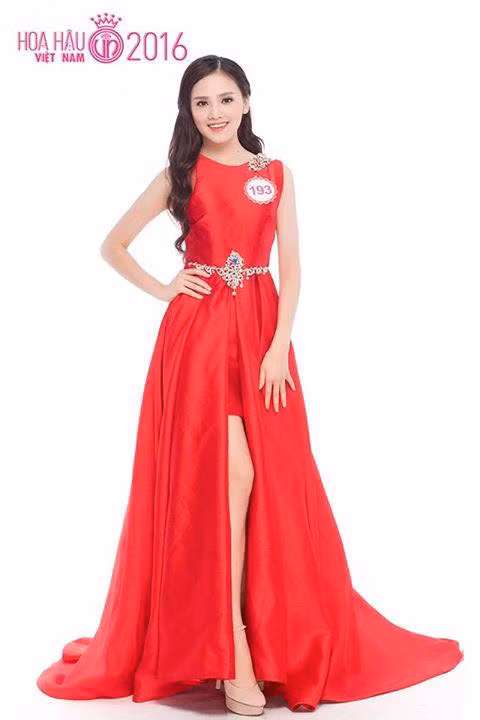 Khi đã trở thành sinh viên trường Kinh tế Quốc Dân, Tố Như cũng không ngừng nỗ lực và cố gắng, cô là người đẹp của câu lạc bộ Nhà Kinh tế trẻ, thường xuyên đi đầu trong các hoạt động văn nghệ, các cuộc thi tìm kiếm tài năng của trường.