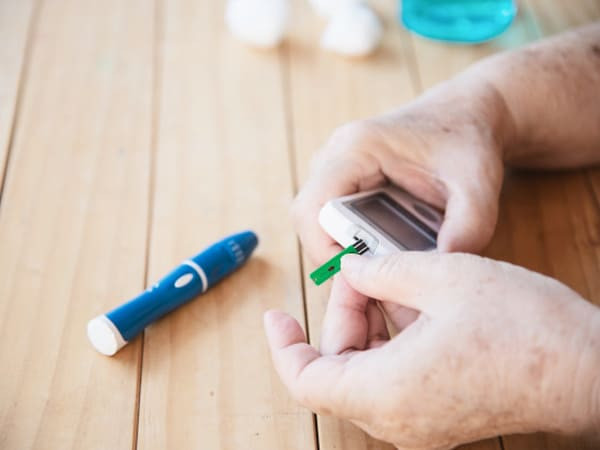 Đặc biệt, chiết xuất ethyl acetate trong quả sung giúp thúc đẩy việc sử dụng glucose và kiểm soát bệnh tiểu đường.